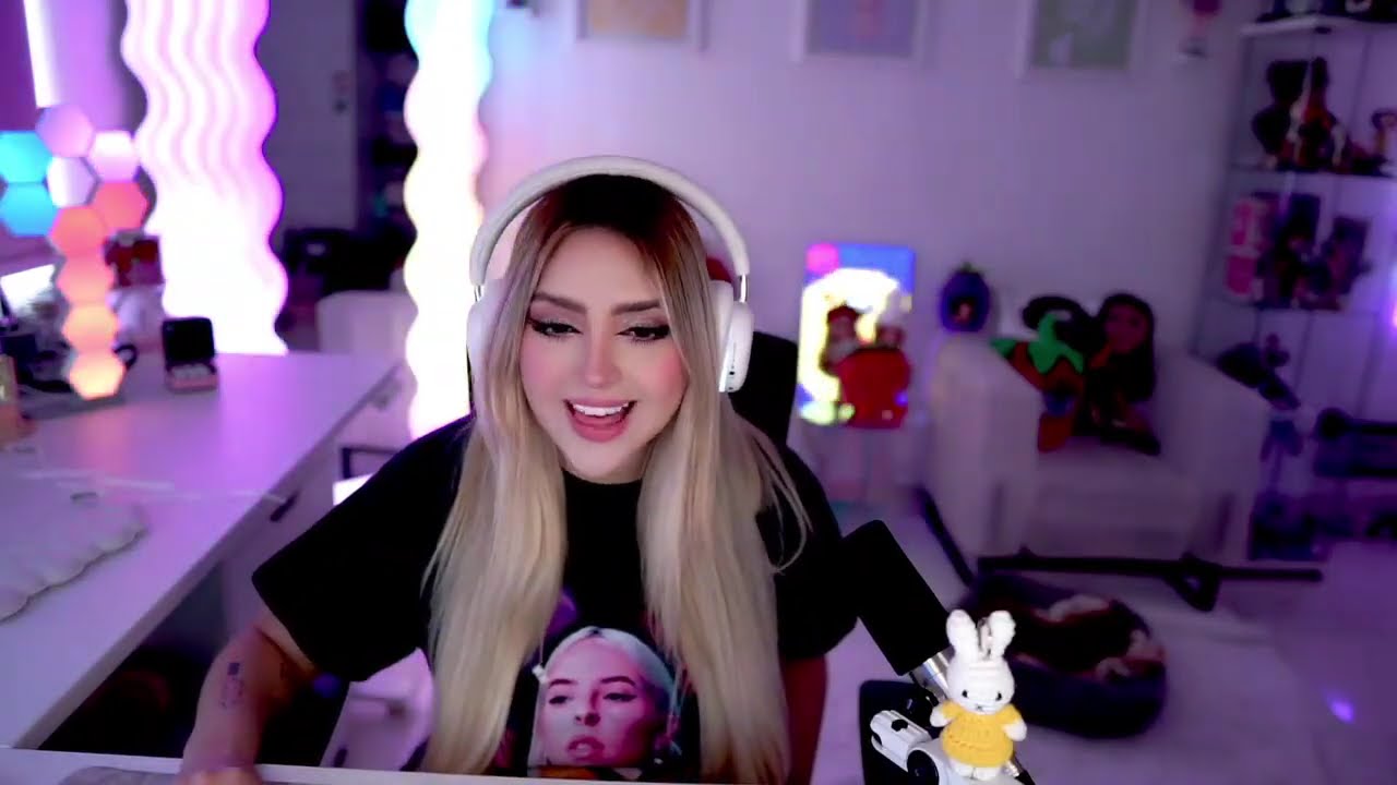SEGUIMOS CON EL TERROR O ERES KLO Redes @AriGameplays