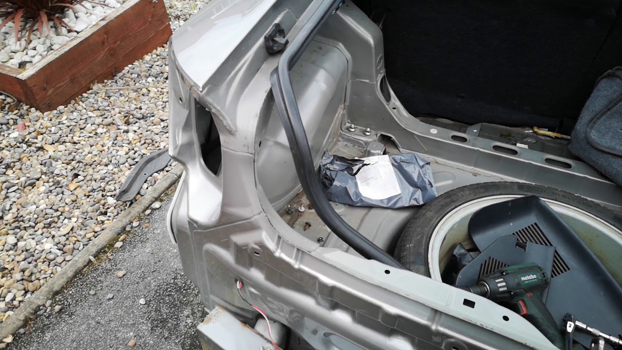 Celica boot/trunk leak