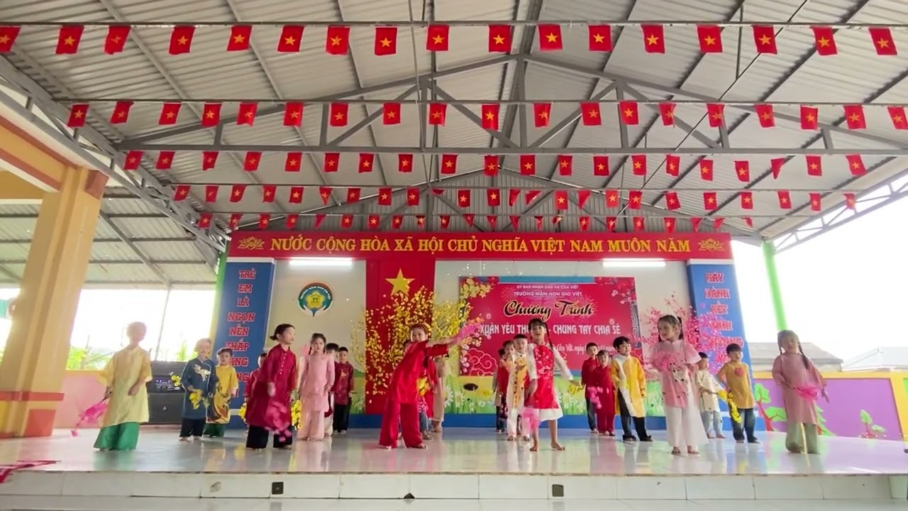 ngày 10 tháng 2, 2026