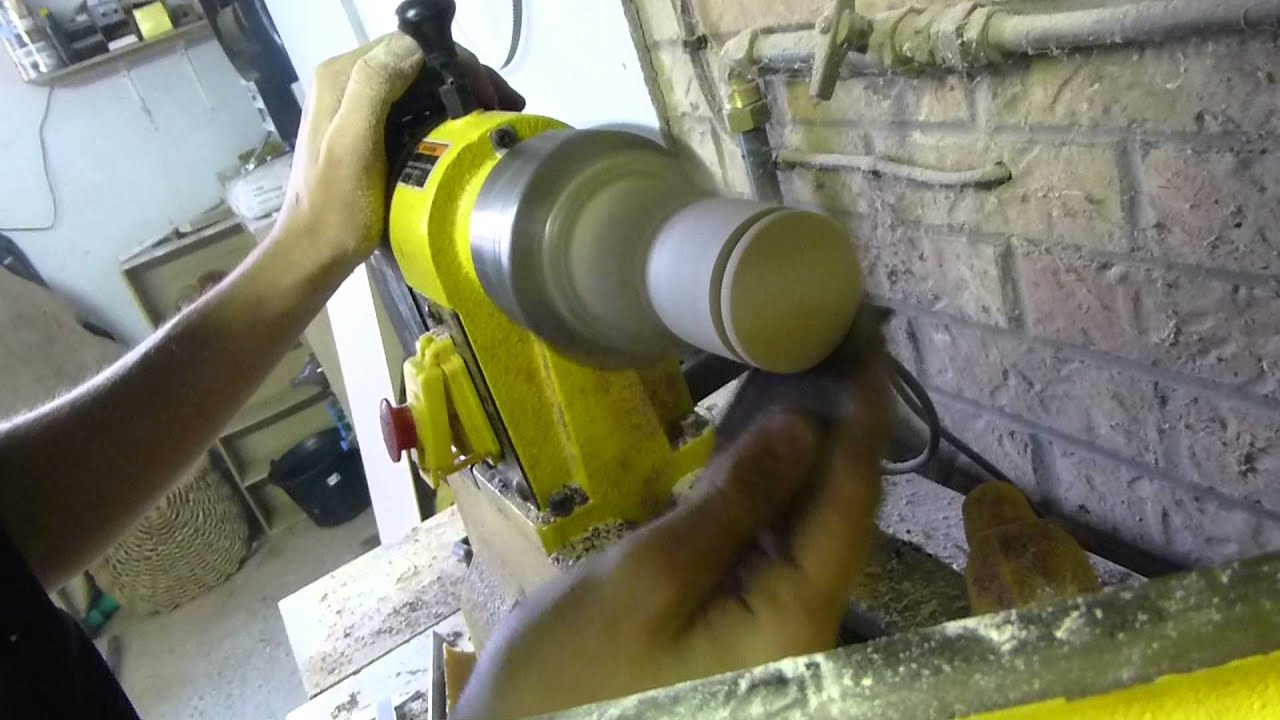12  tournage d'une boite en bois