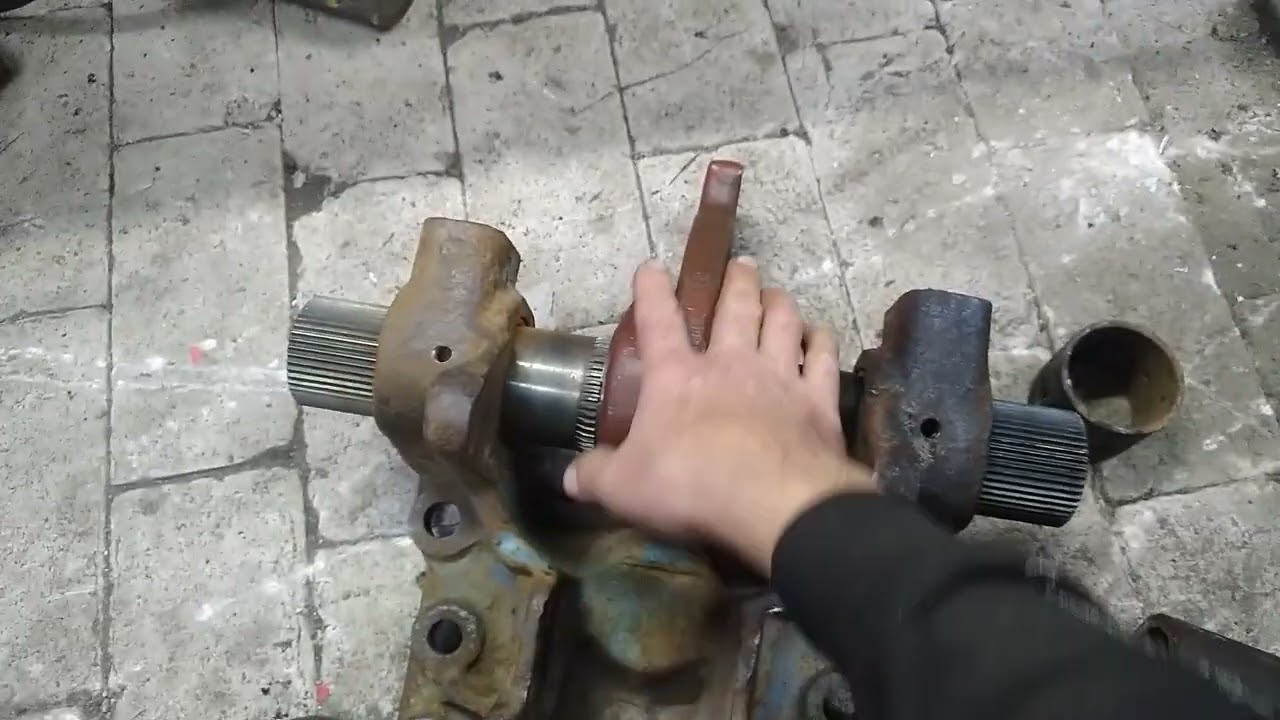 Кронштейн навіски МТЗ
