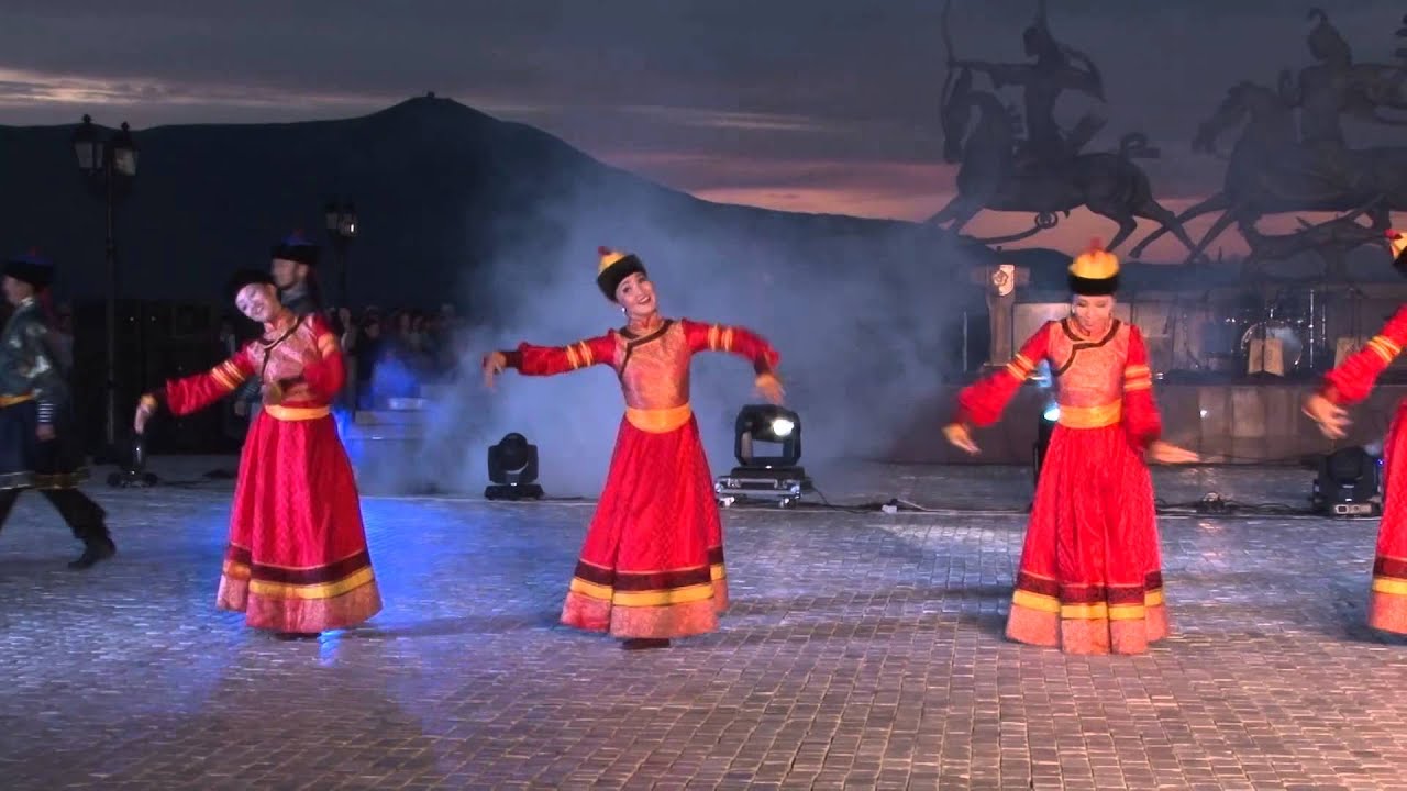 Ансамбль 