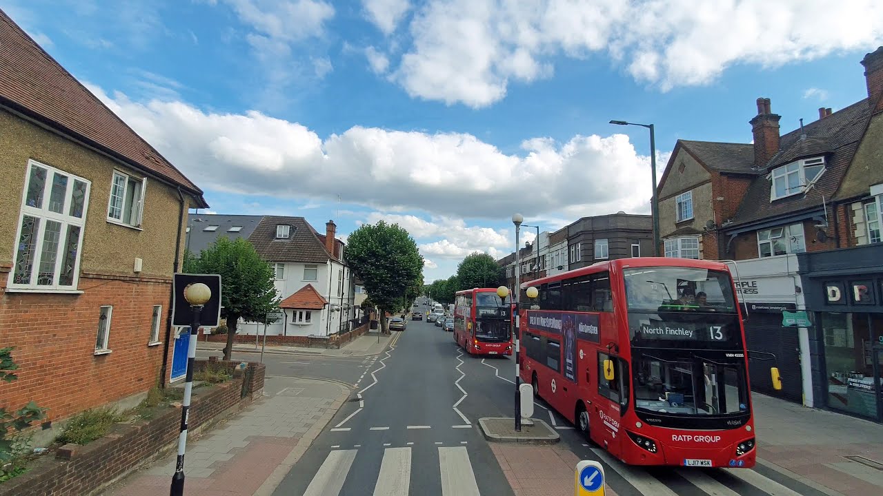 Mit dem Bus durch London - Route 13