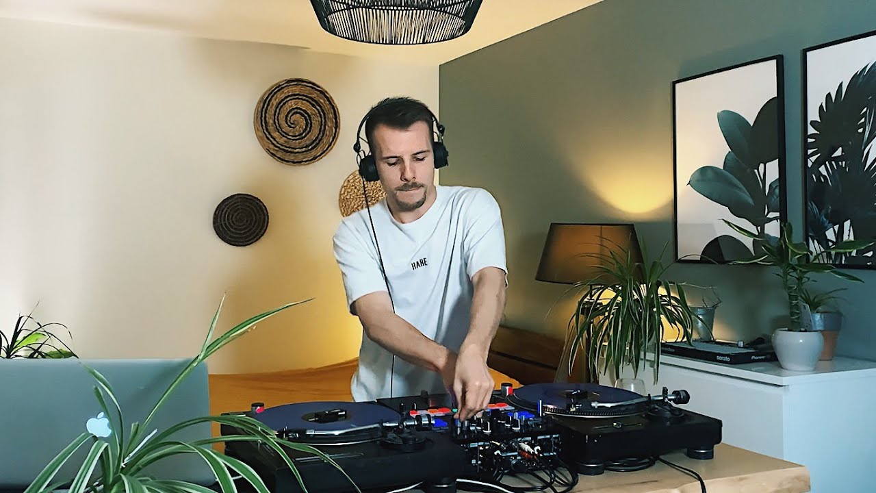 Progressive House & Melodic Techno DJ set