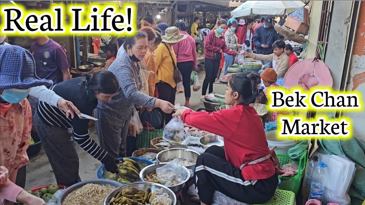 Cheap & Fresh! Shopping Like a Local at Bek Chan Market🇰🇭🍲