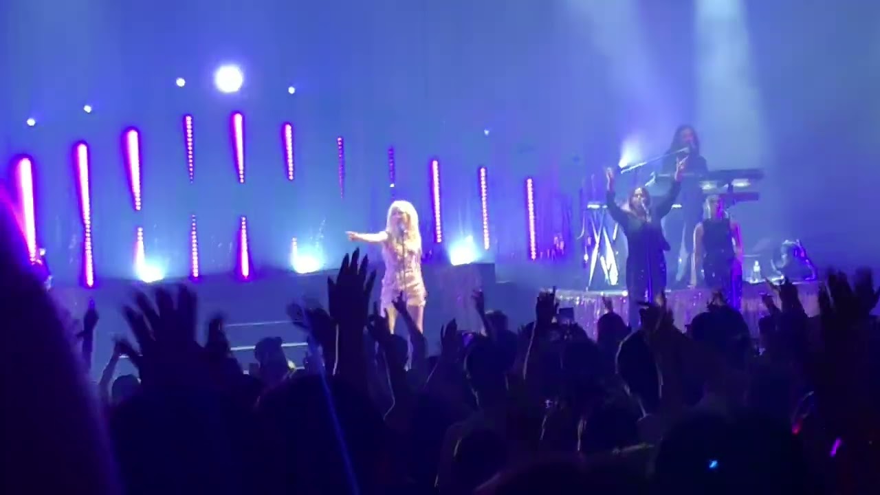 Carly Rae Jepsen Japan 2023 The So Nice Tour at Hiroshima Uenogakuen Hall