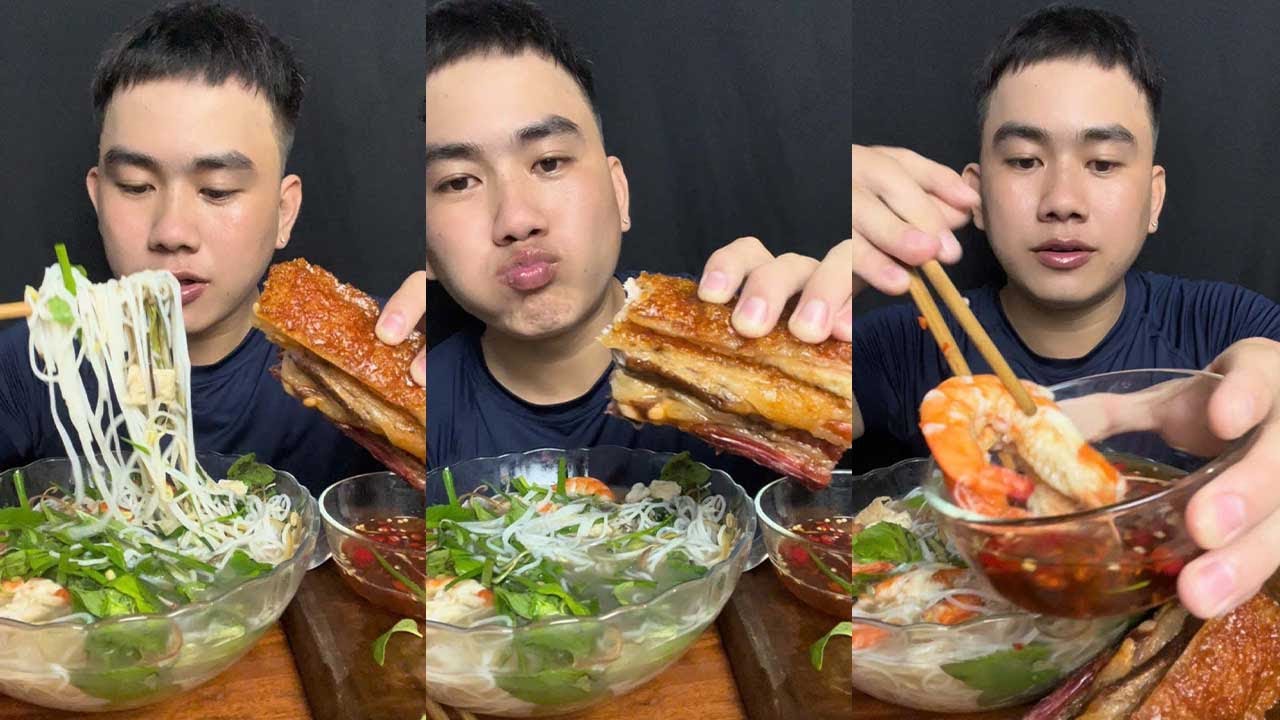 Bún Nước Lèo Heo Quay Da Giòn Cá Lóc Quá Đã | Vietnamese Fermented Fish Noodle Soup
