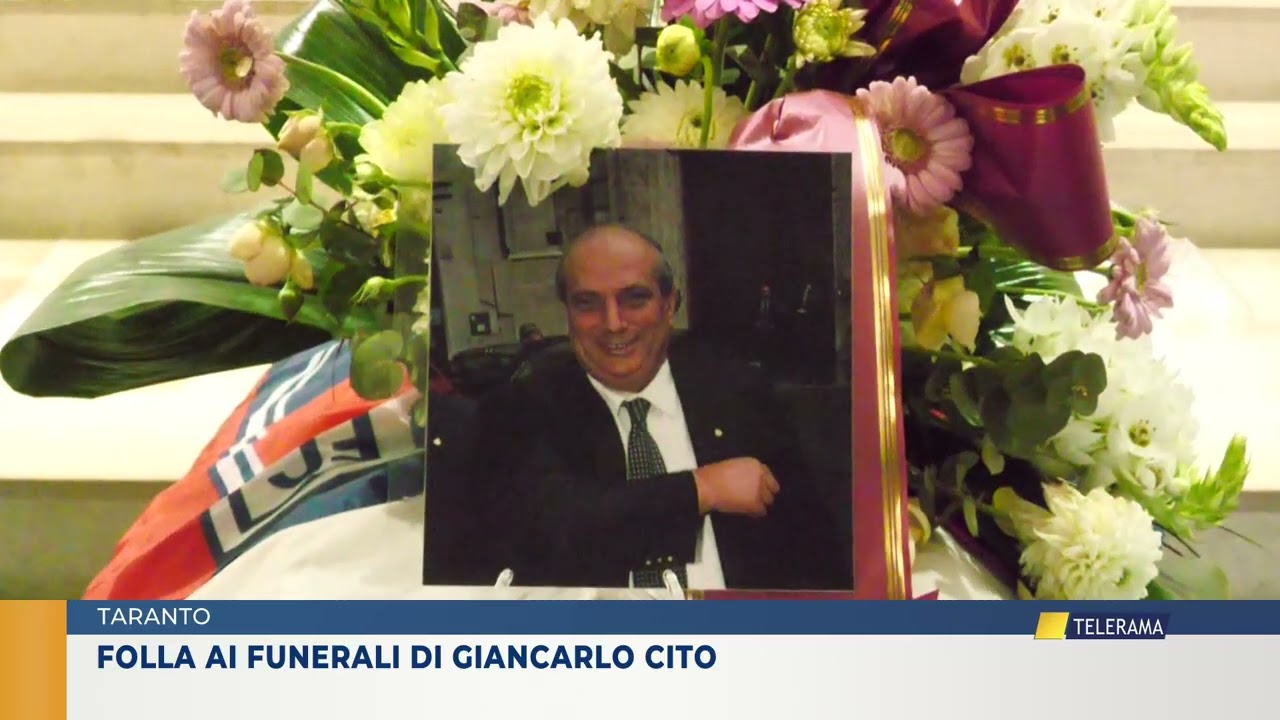 Taranto,Folla ai funerali di Giancarlo Cito