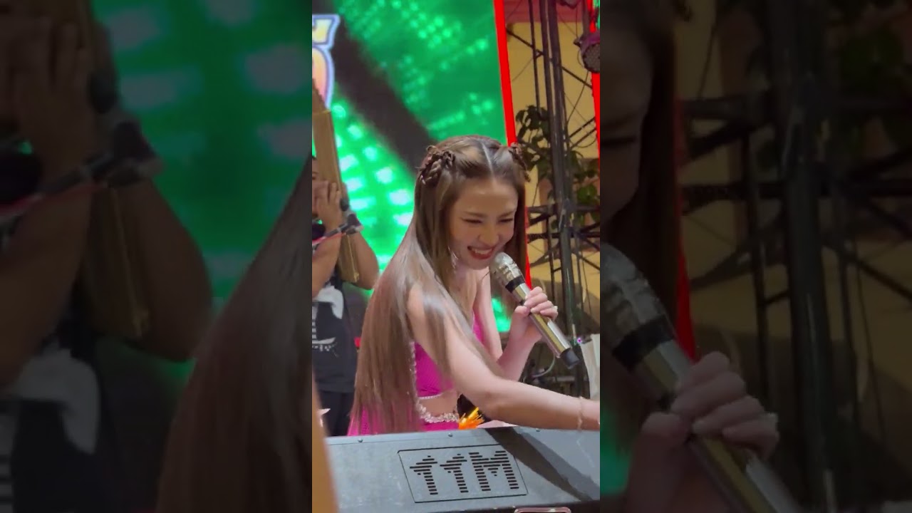 คลิปเต็ม วอนปู่ซำสูง - บังเอิญมันได้อ่ะ - #แอนอรดี งานวัดโกมุทสาย3