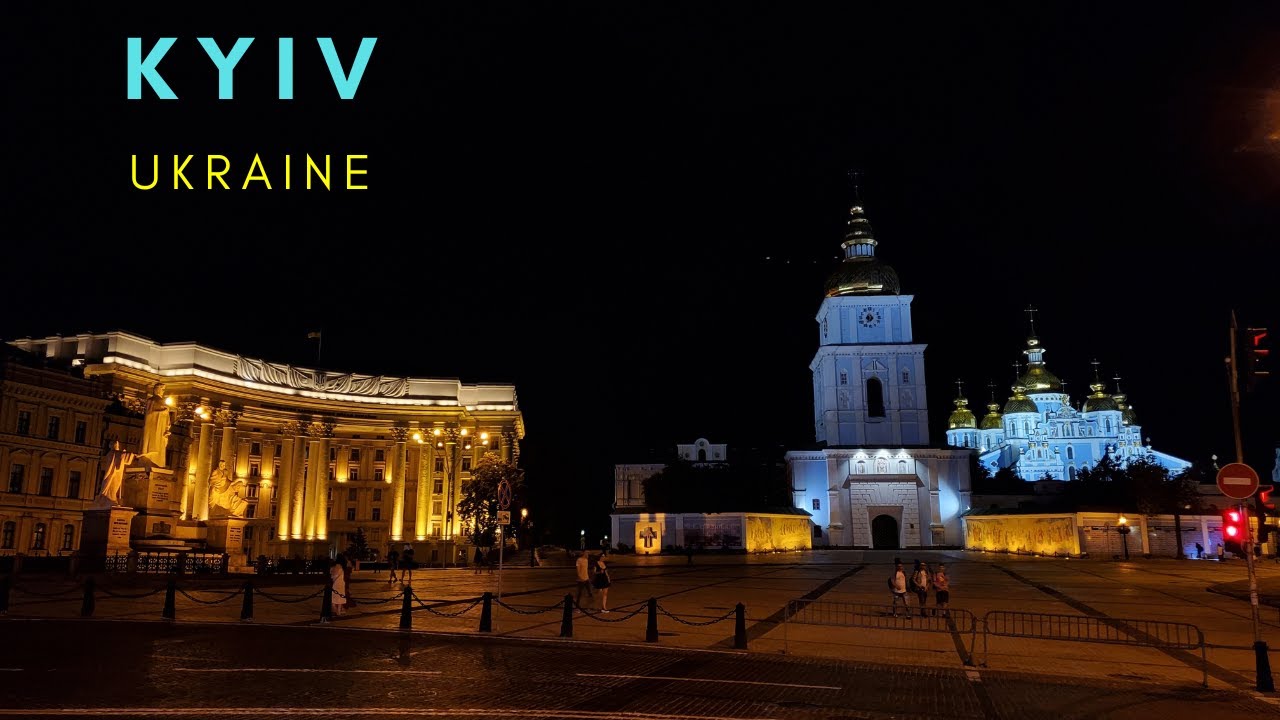 Walking Around in Kyiv Ukraine 2021 pt2