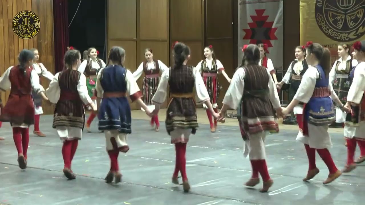 AKUD Mirce Acev - Vodarki (Children's folk dance)