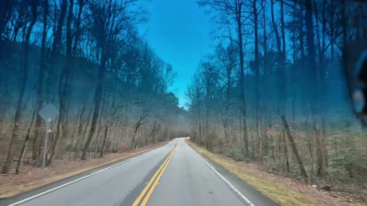 The winding roads on Appalachian mountains 