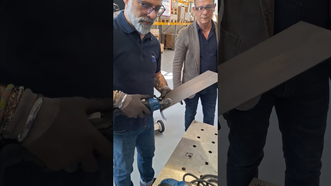 #trumpf  TruTool C 250 e Roditrice N 200 taglio lamiera profilata   #powertools #metalworking