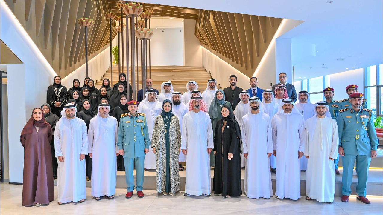 عمار بن حميد يكرّم الفائزين في تحدي 