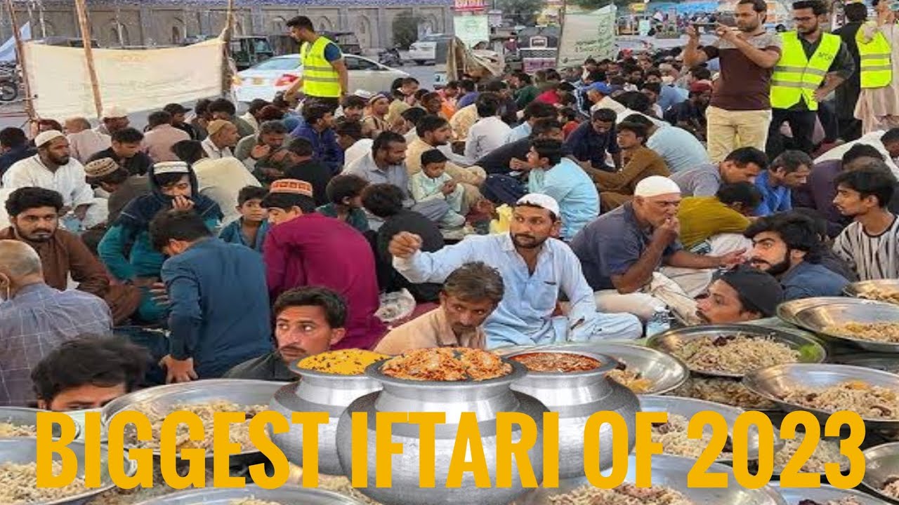Biggest Iftar in Pakistan|Free Food for 1K+ people in Karachi |Pakistan Street Food Network