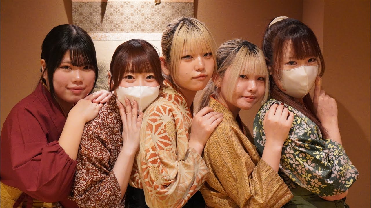 居酒屋店員の電撃生ライブ