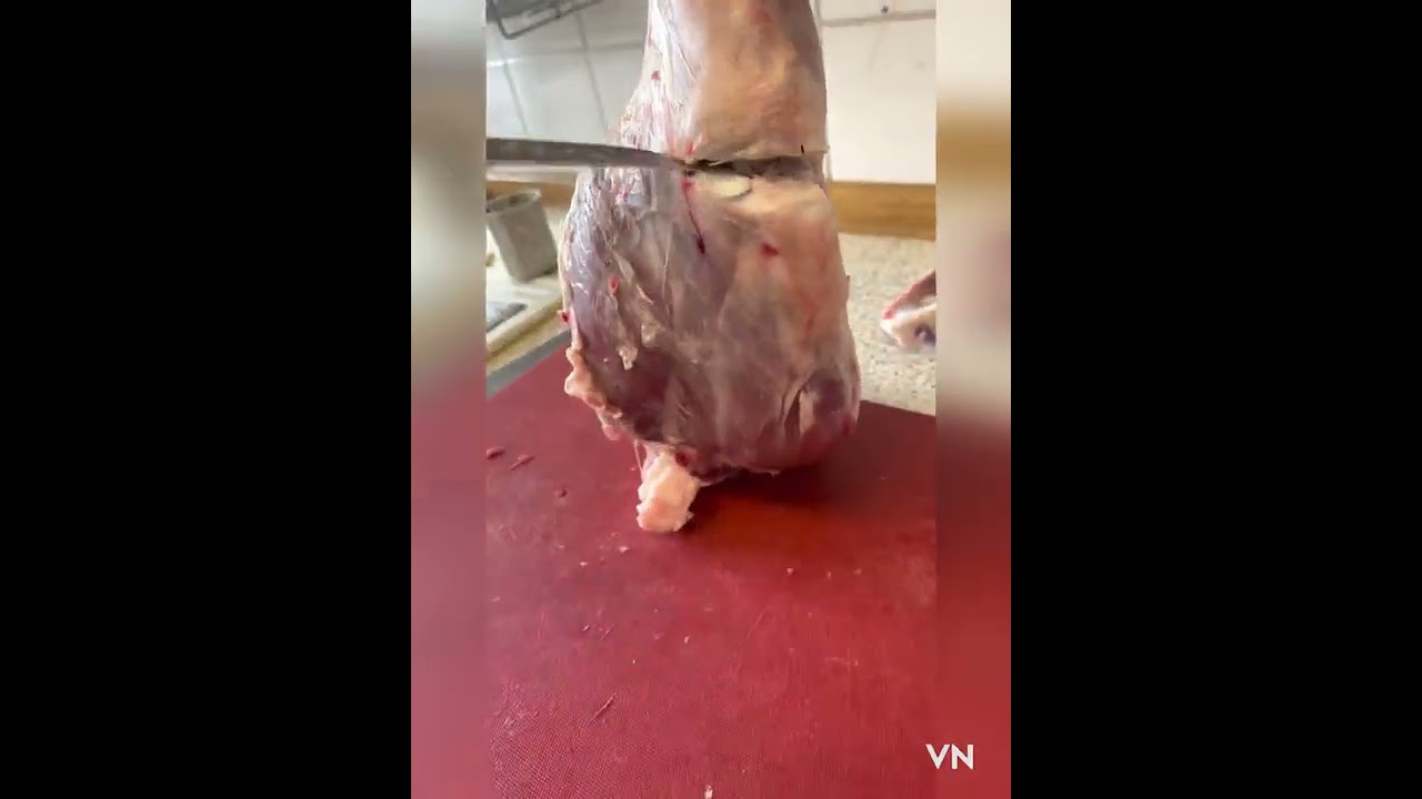 طريقة جرم فخذ الخروف 🐏🐏🐏