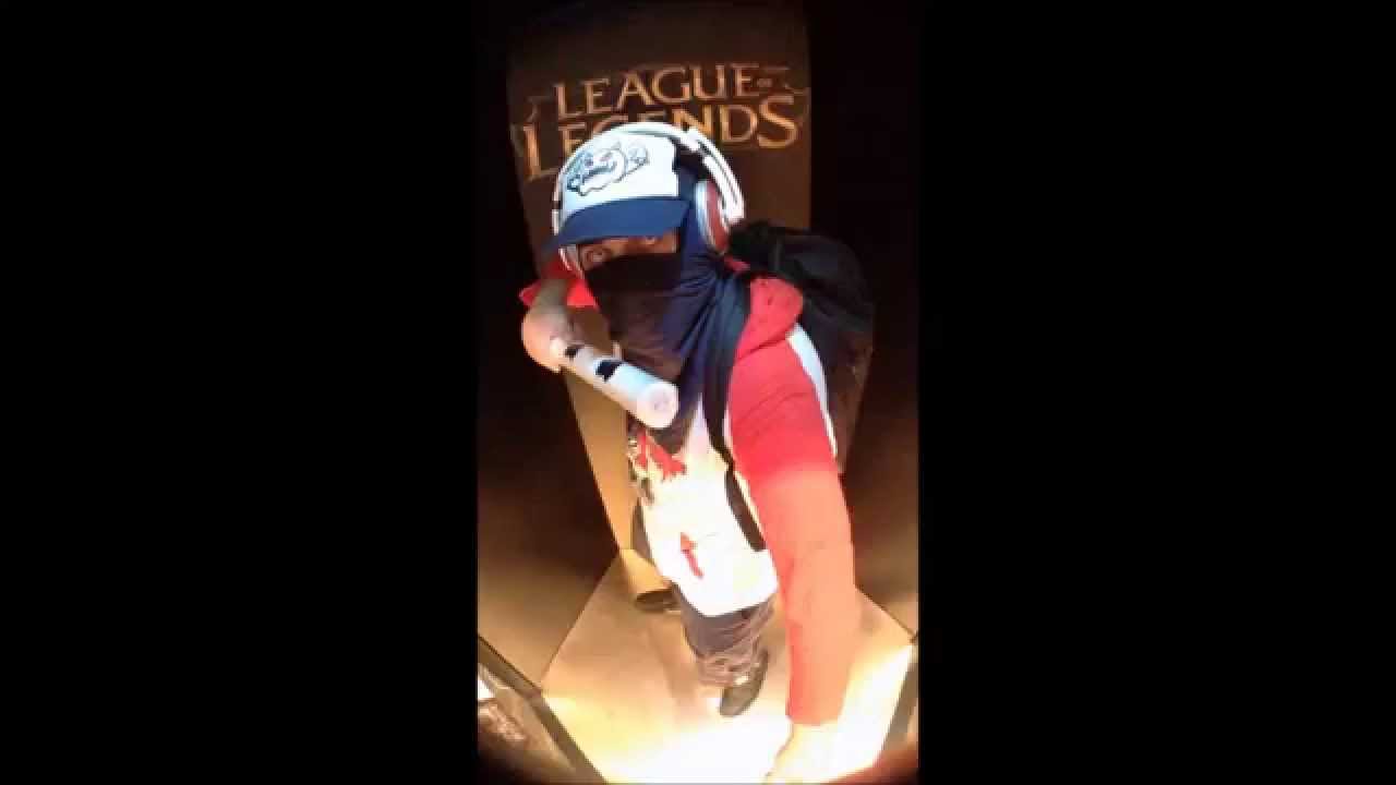 TPA Shen Cosplay 360 view