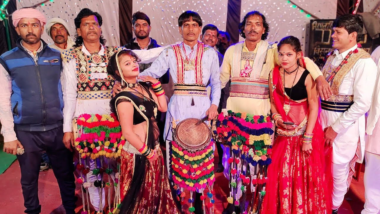 desi rai//मोरे दूर सासरे होते जे दरूआ बलम ने होते//More durai sasre hote je daruaa balam ne hote...