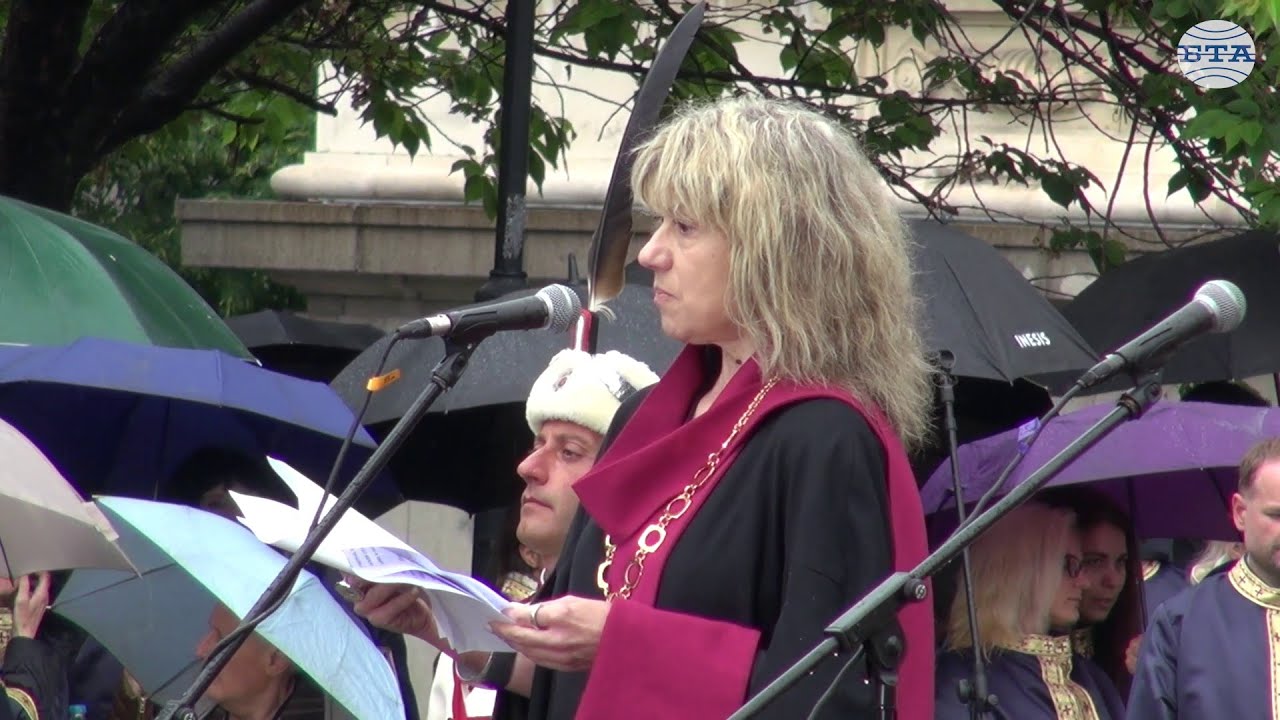 Проф. Амелия Личева: На 24 май не съм убедена, че дори за празника имаме обща визия като общество