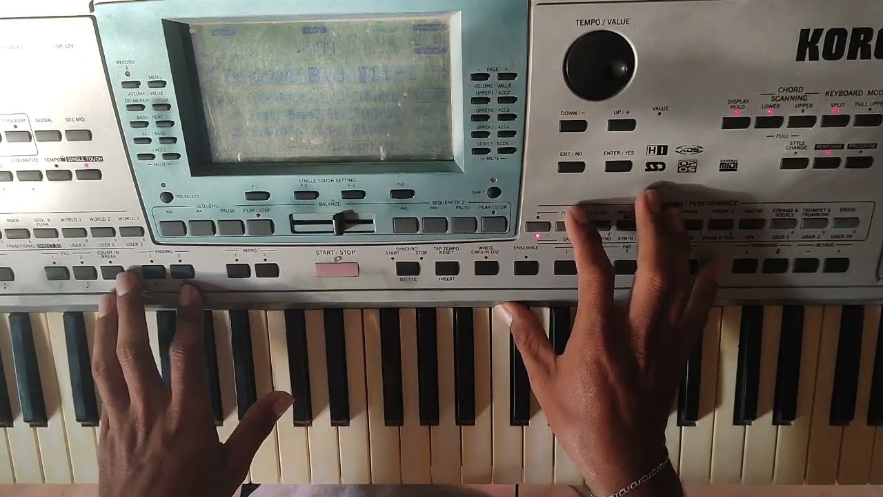 Como Dividir un Korg Pa50 en Dos Partes/ Acordeon y Sax