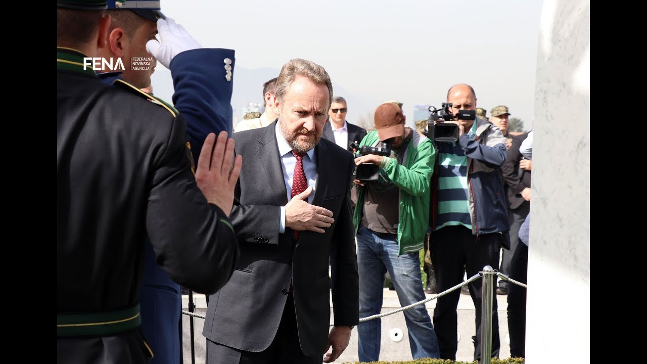 Izetbegović: Armija RBiH jedna od velikih vojski u historiji ratovanja