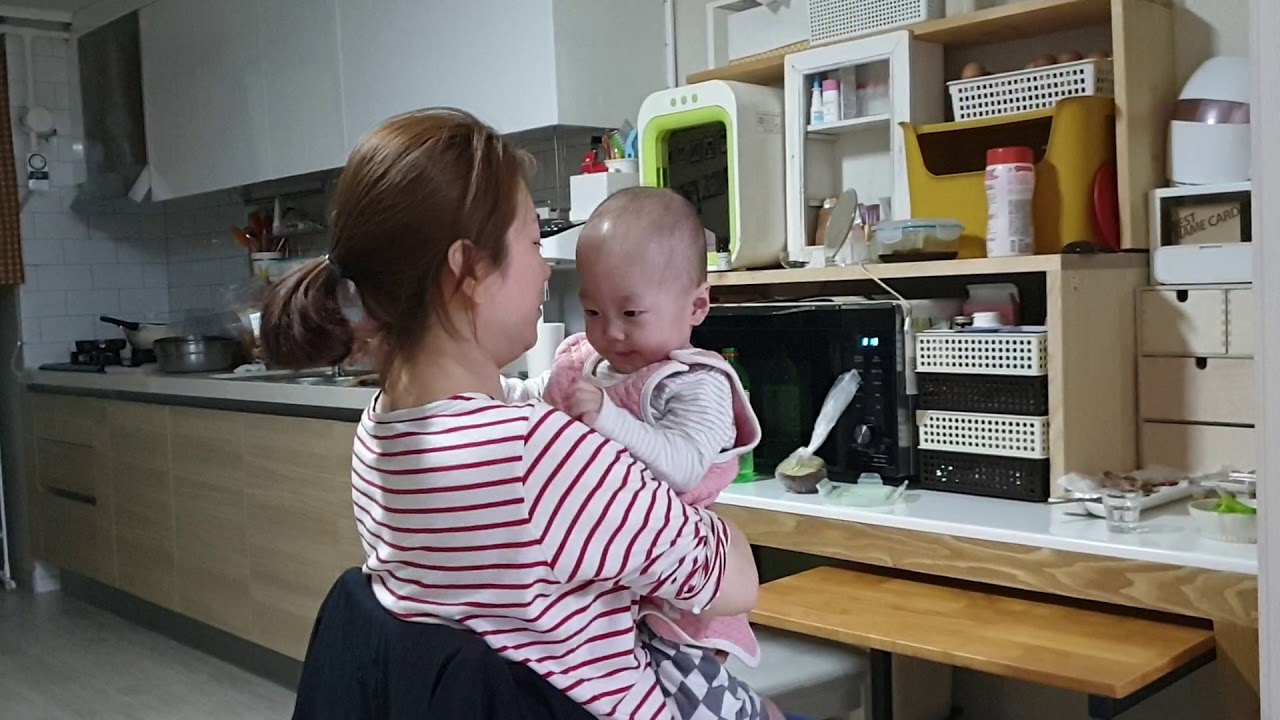 박성주.엄마랑 진하게 뽀뽀놀이.2019.04.01