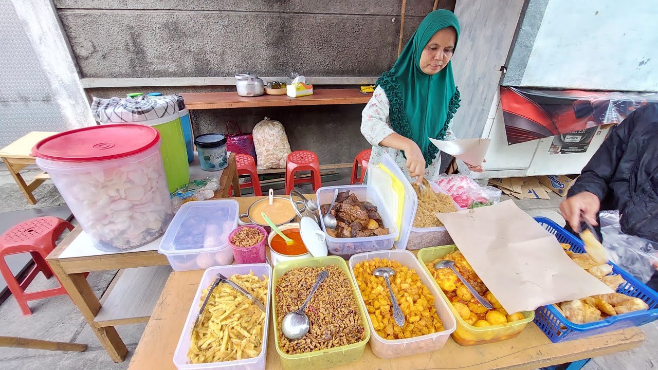 LANGGANAN SARAPAN PAGI KARYAWAN !!! HARGA MULAI RP. 10 RIBU BIKIN KENYANG - INDONESIAN STREET FOOD