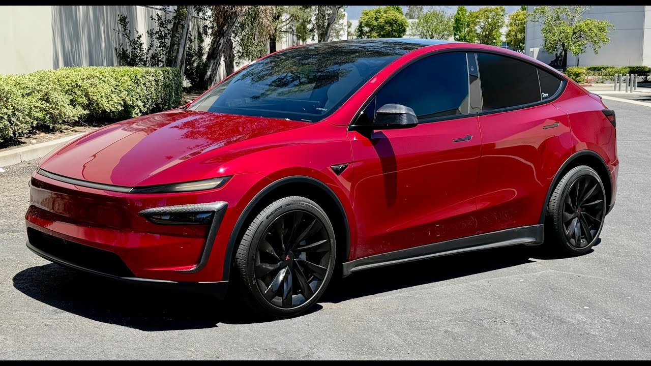 2026+ | Model Y Juniper Refreshed Foglight Canards:Eyelids 1 Pair   Real Molded Carbon Fiber