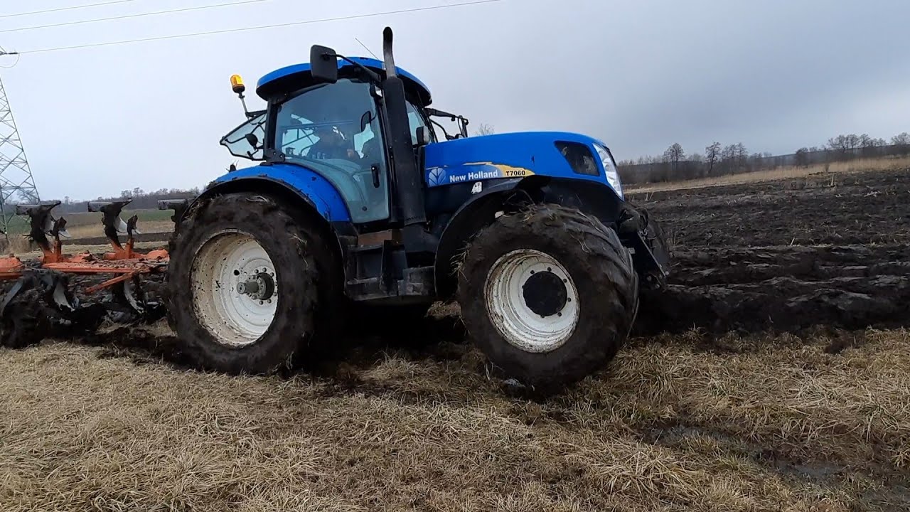 Mokra Orka 2021 New Holland T7060