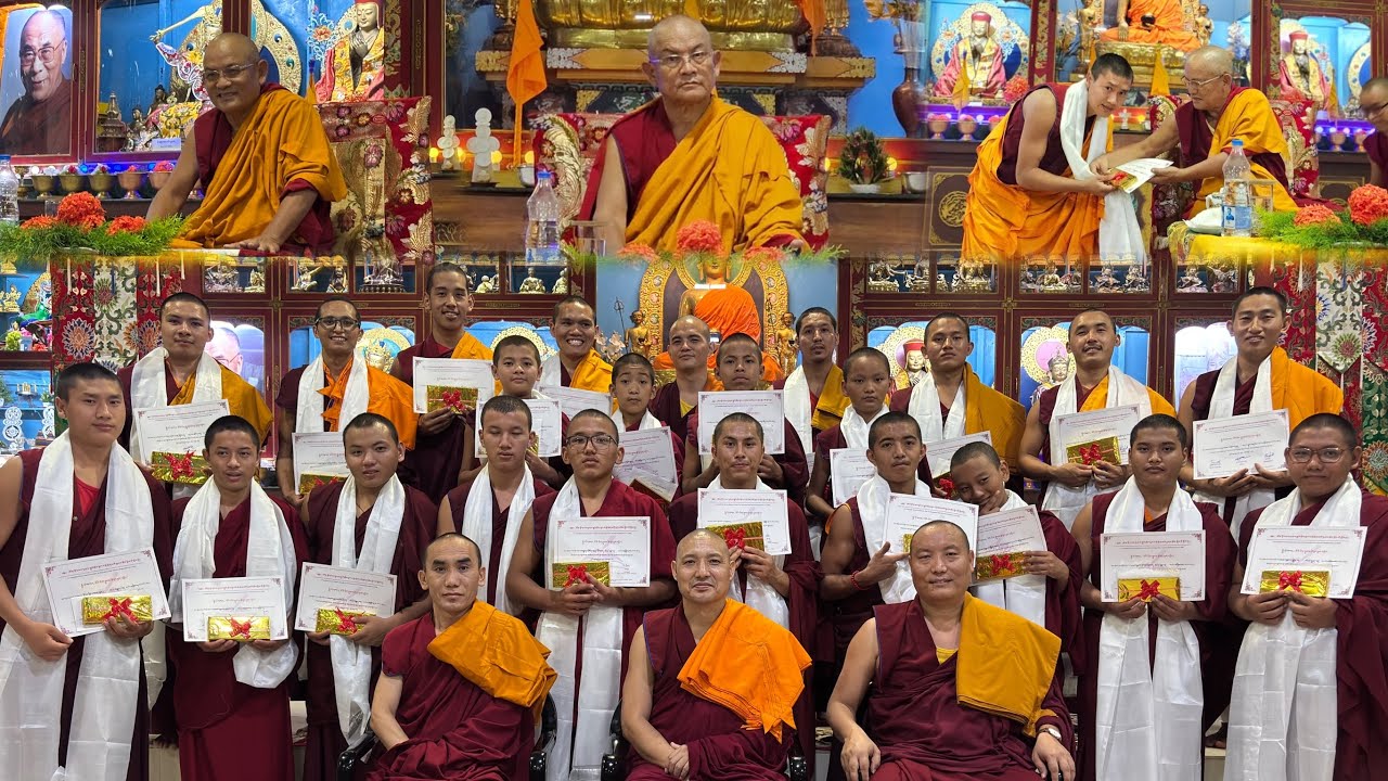 དབྱར་གྱི་མཚན་ཐོག་ཐག་ཉིན་མོར། during the end of summer retreat night programs 