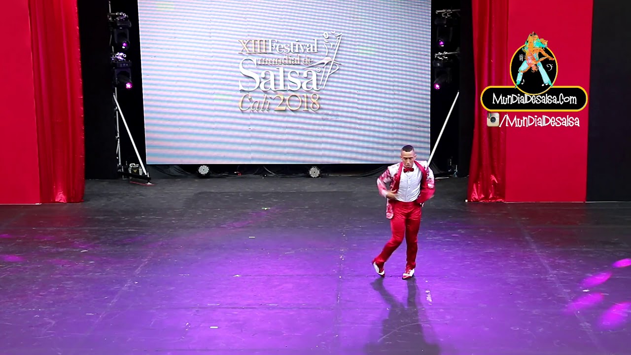 Ronald Alberto Marin - Solista Estilo Caleño Festival Mundialdesalsa Cali 2018