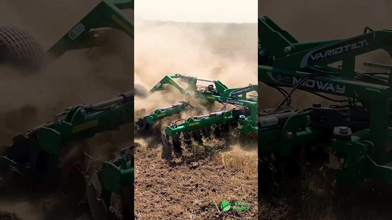 🚜 Il Variotilt&reg; Midway 4m, 2500kg semiportato in azione.👉 Inclinazione dischi regolabile idraulica