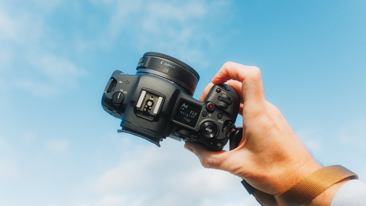Why EVERY Photographer Needs a Pancake Lens!