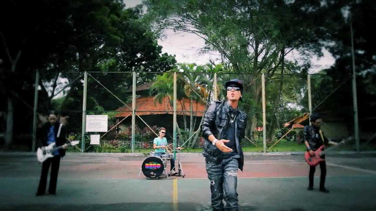 REEO - KAMU KUNCI HATIKU (OFFICIAL VIDEO CLIP)