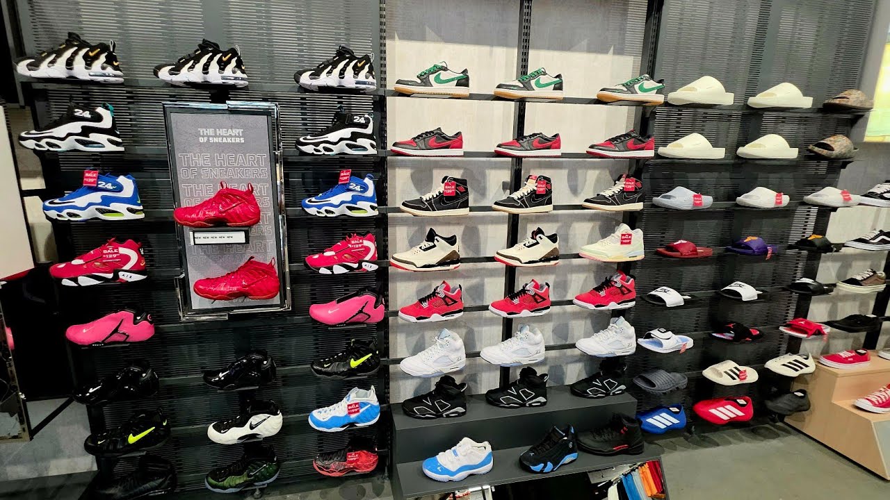 The Craziest Sneaker Store Tour of the Week! Limited Heat Everywhere