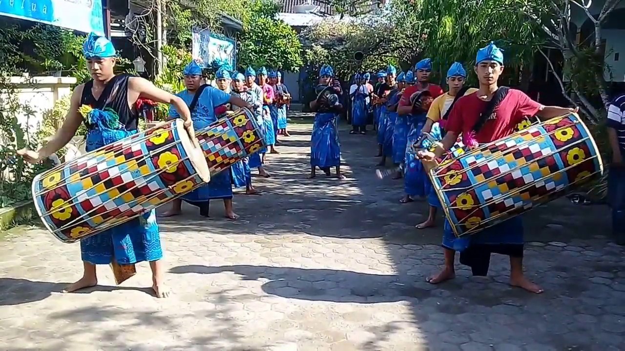 Suasana Latihan GB GTS di HOTEL IFA TALIWANG  Sebelum tampil.