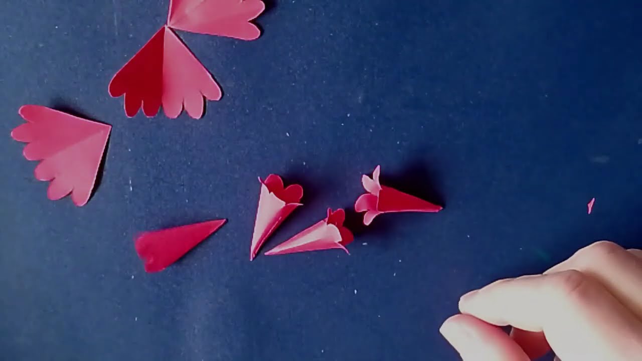 Einfache Blüte aus Papier basteln - Hyazinthe Teil 1