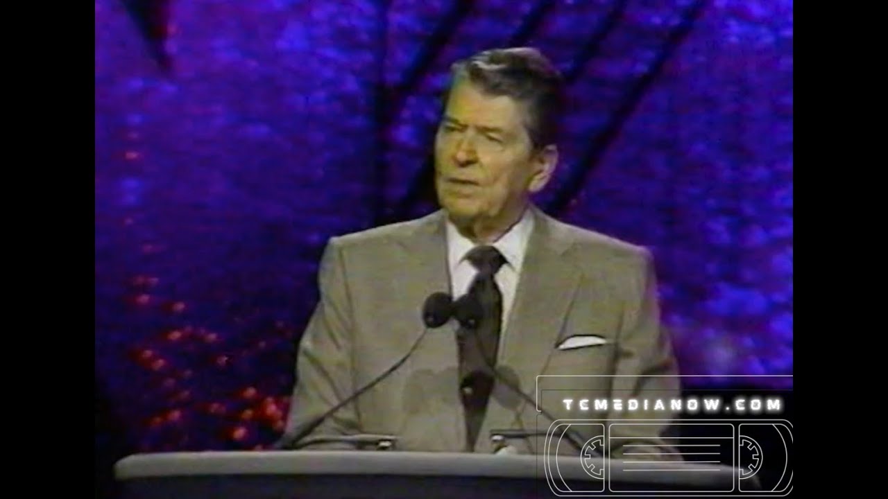 Заголовок новостей о нападении на президента Рональда Рейгана, 13 апреля 1992 года