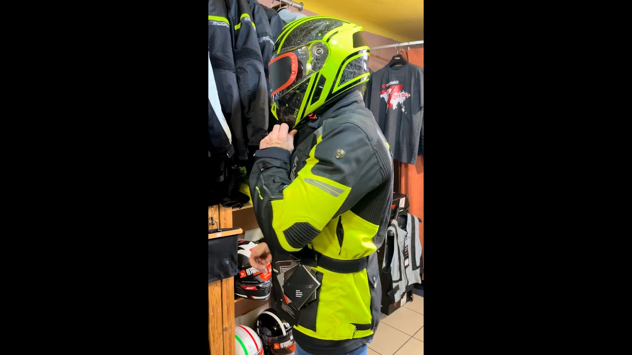 www.darazsgarazs.hu LAZER LZR MH6 bukósisak és Tesztgyőztes Modeka Aeris 4 évszakos motoros kabát