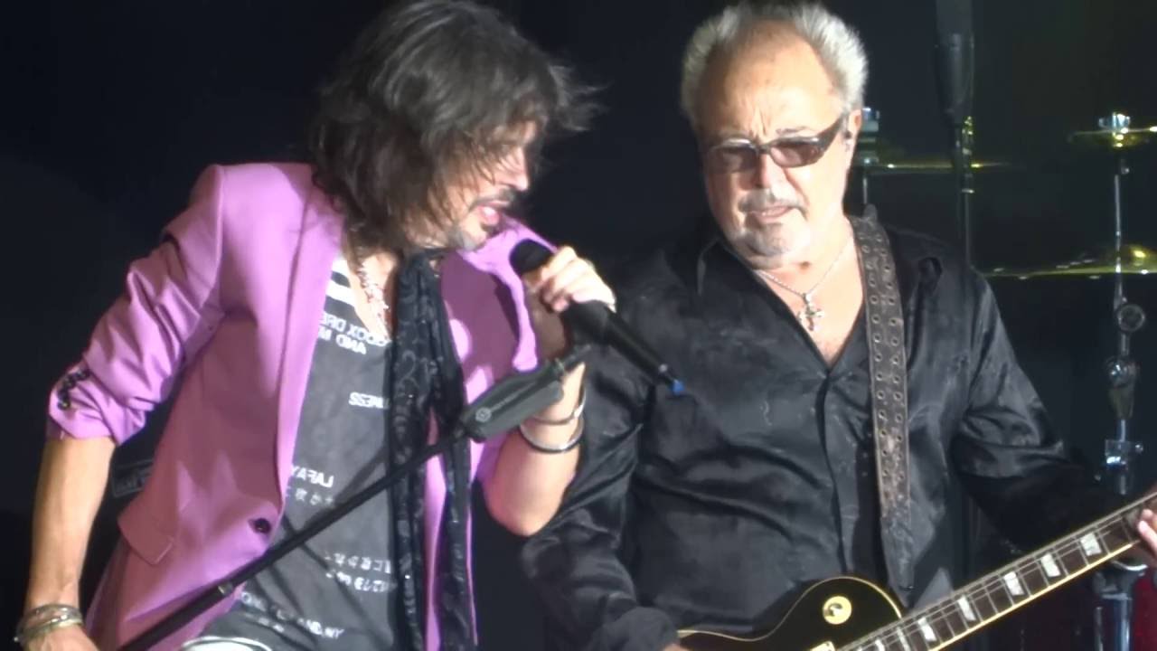 Foreigner - Urgent LIVE (Tanzbrunnen, K&ouml;ln 2016)