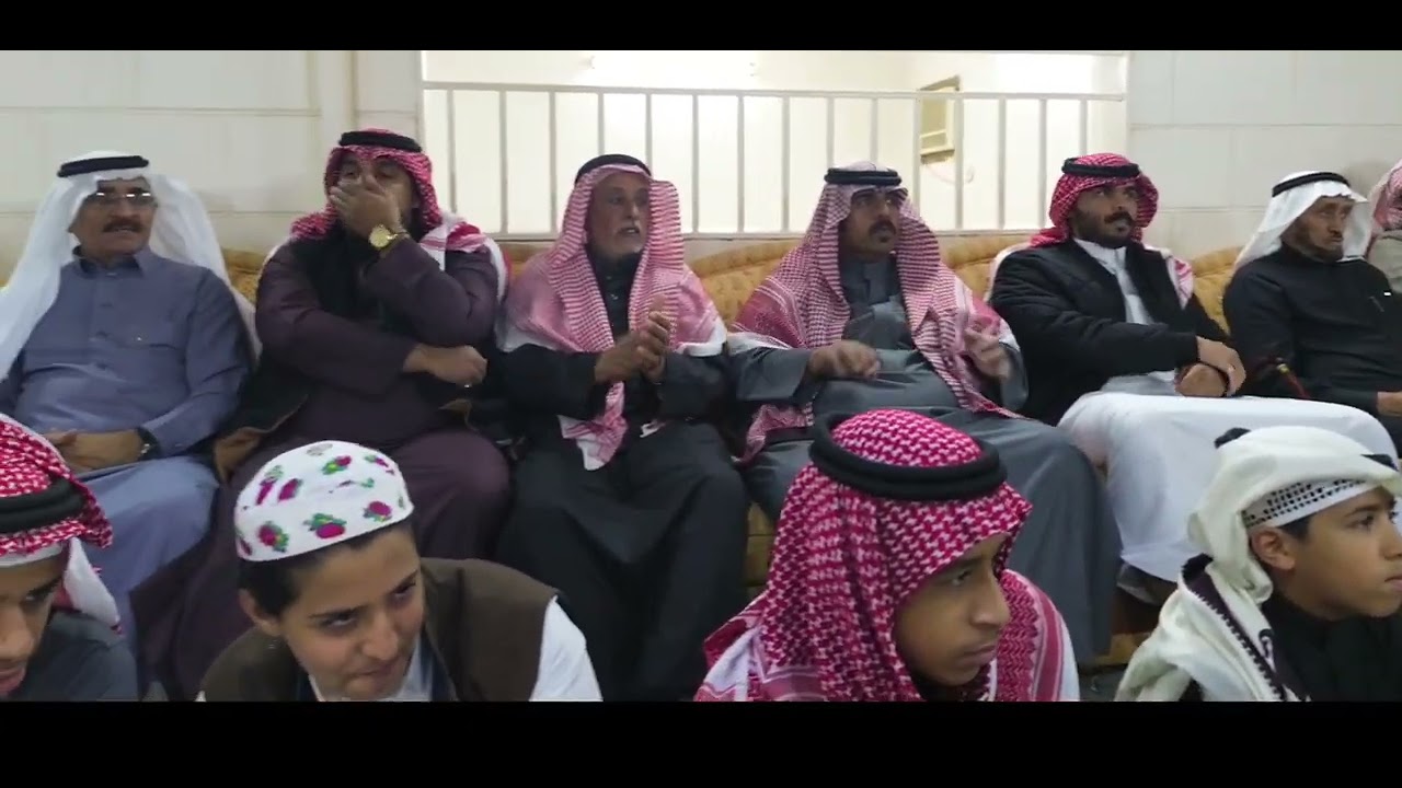 اجتماع أهالي قرية قذانه المقيمين في الديره وشاركهم بعض الاخوان من المدن فمرحبا مليون