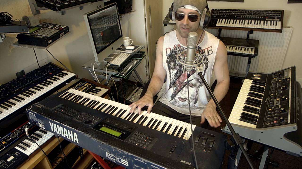 Armand Van Helden- You Don't Know Me- Luke Neptune cover/remix
