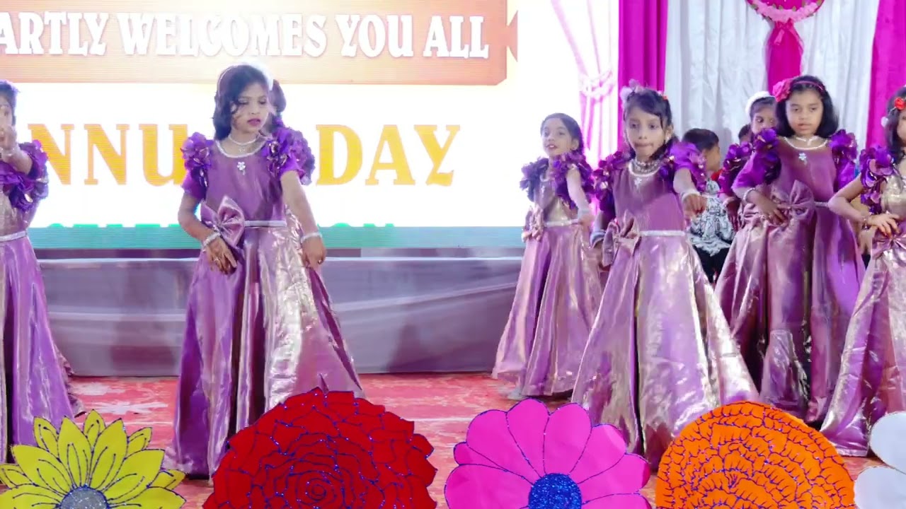 MOTHER THEME SONG BY CLASS 3 GIRLS