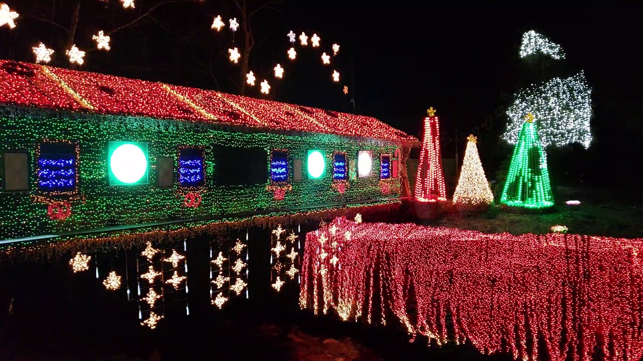 Clifton Mills Christmas Lights 2018