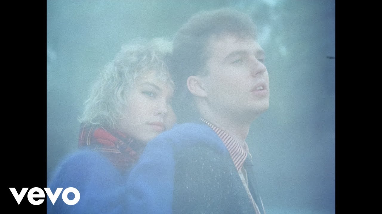 Orchestral Manoeuvres In The Dark - Never Turn Away