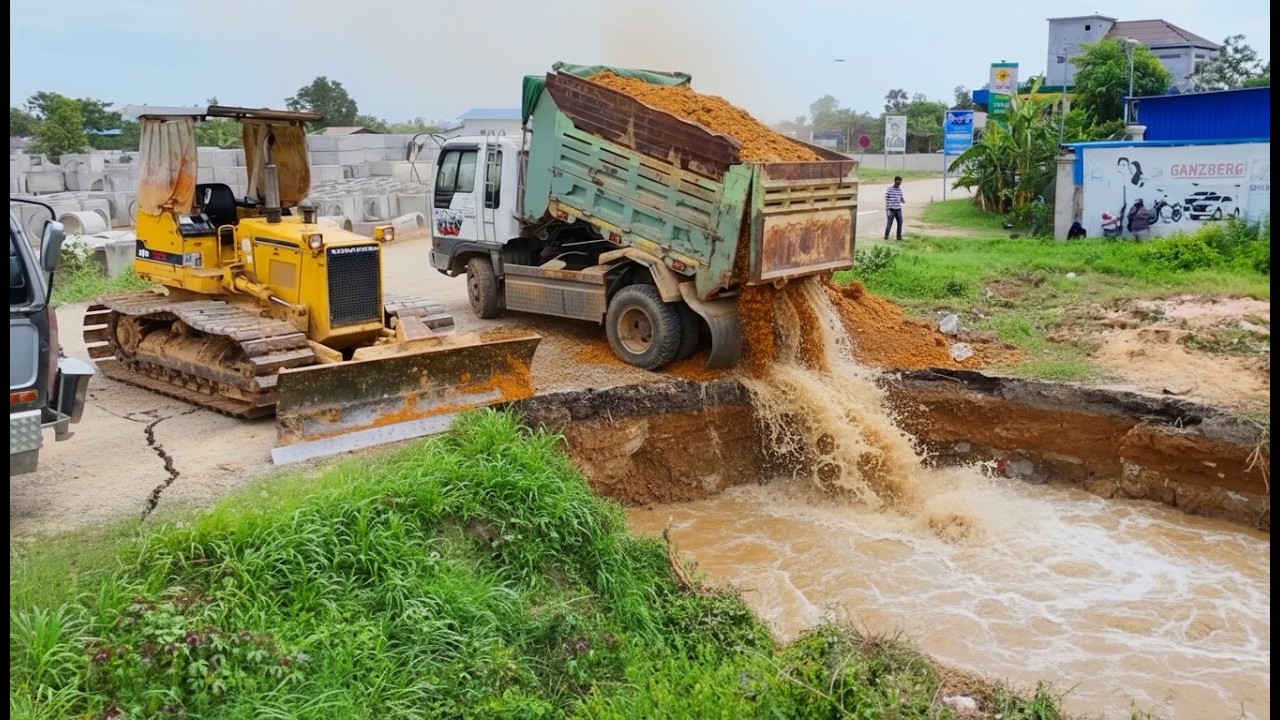 Completed 100% Processing Landfill by Dump Truck & Dozer Push Soil into Flood Land