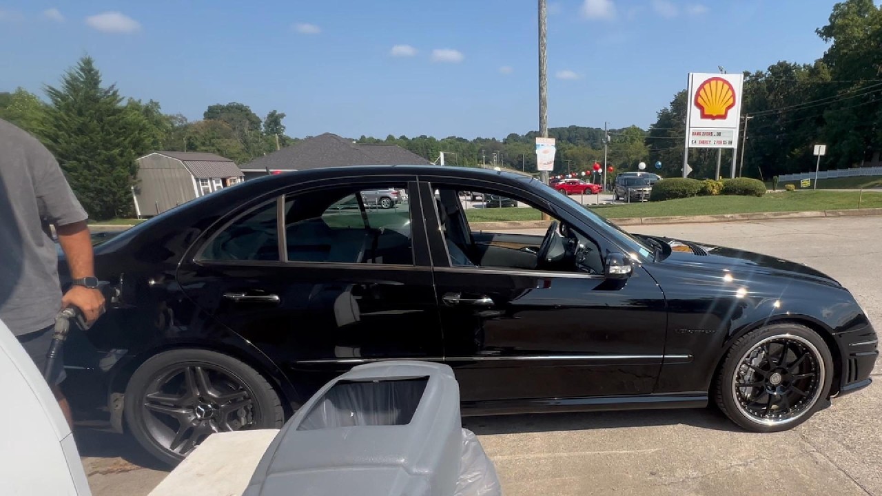 Tail Of the Dragon PT 1. (almost Crashed)