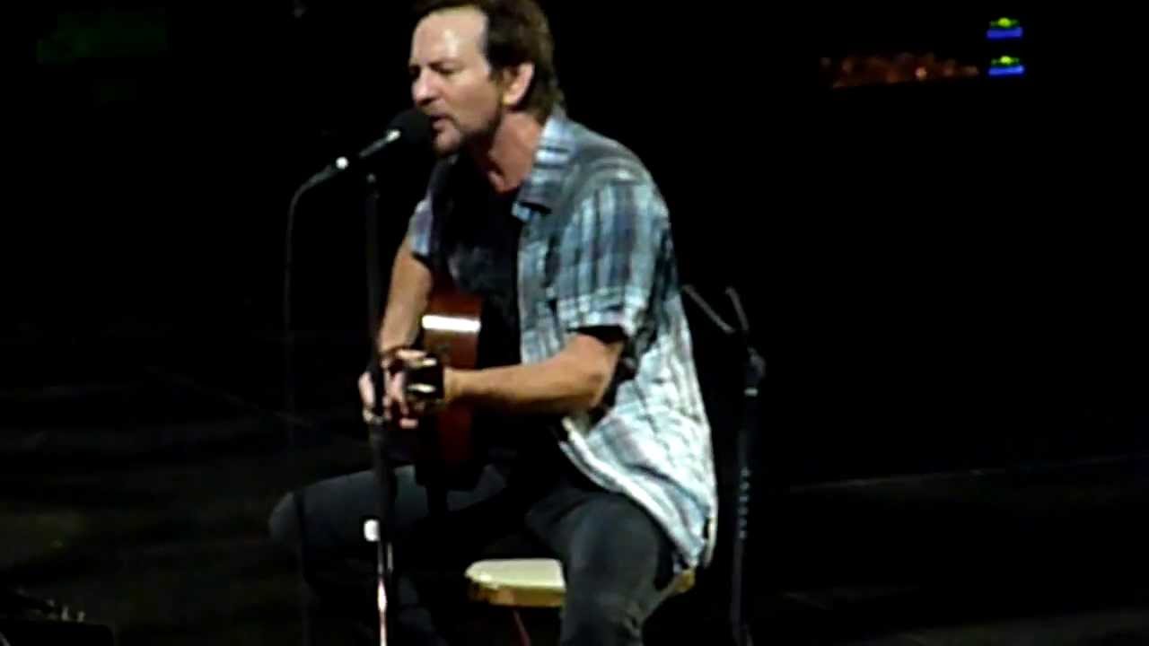 Pearl Jam - Future Days (10/12/2013) Buffalo, NY HD