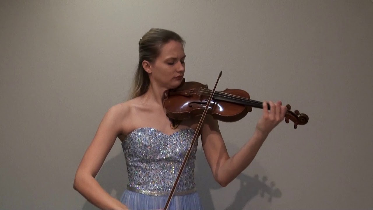 J.S. Bach - Sonata No. 1 for Solo Violin - Siciliana e Presto - Anna Dorothea Mutterer, violin